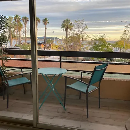 Les Balcons De Bandol Centre Ville Avec Vue Mer Et Face A La Plage Exterior photo